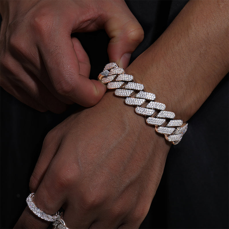 18MM Cuban Link Moissanite Bracelet